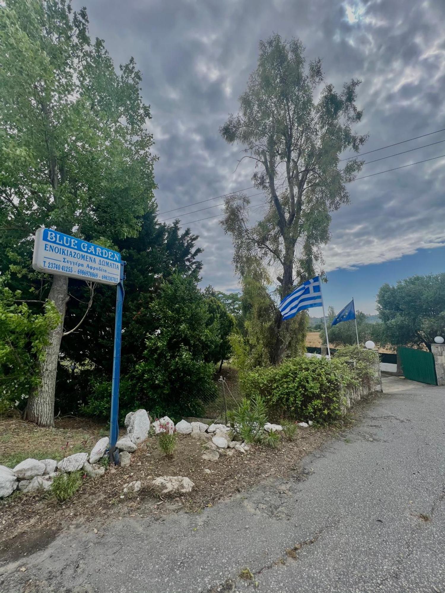 פורקה Blue Garden Inn מראה חיצוני תמונה