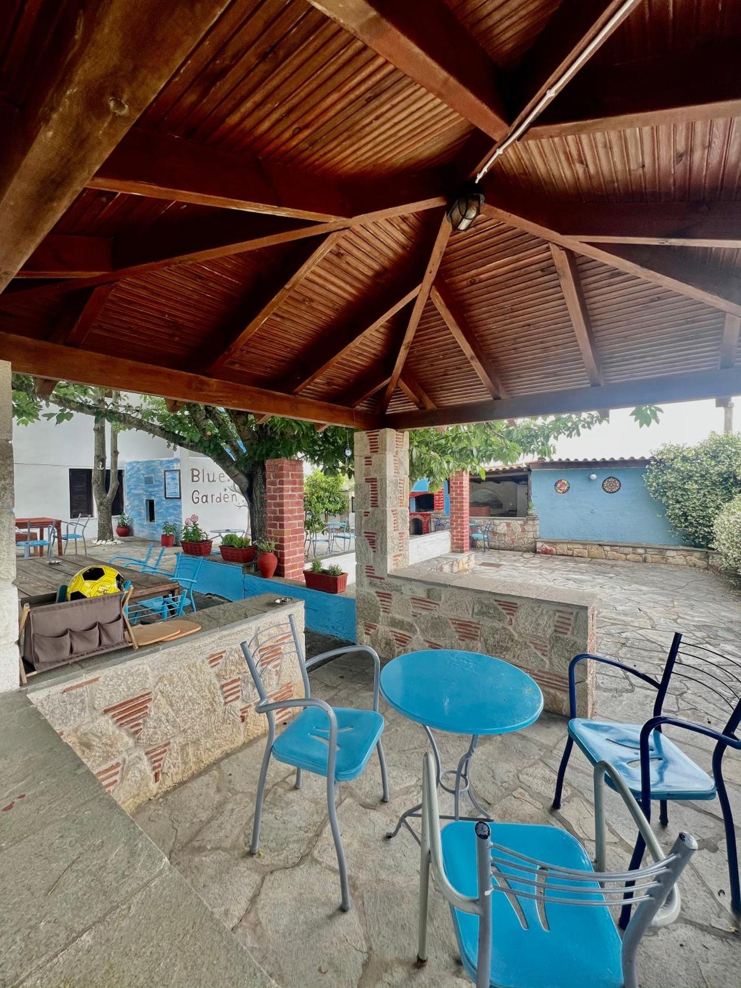 פורקה Blue Garden Inn מראה חיצוני תמונה