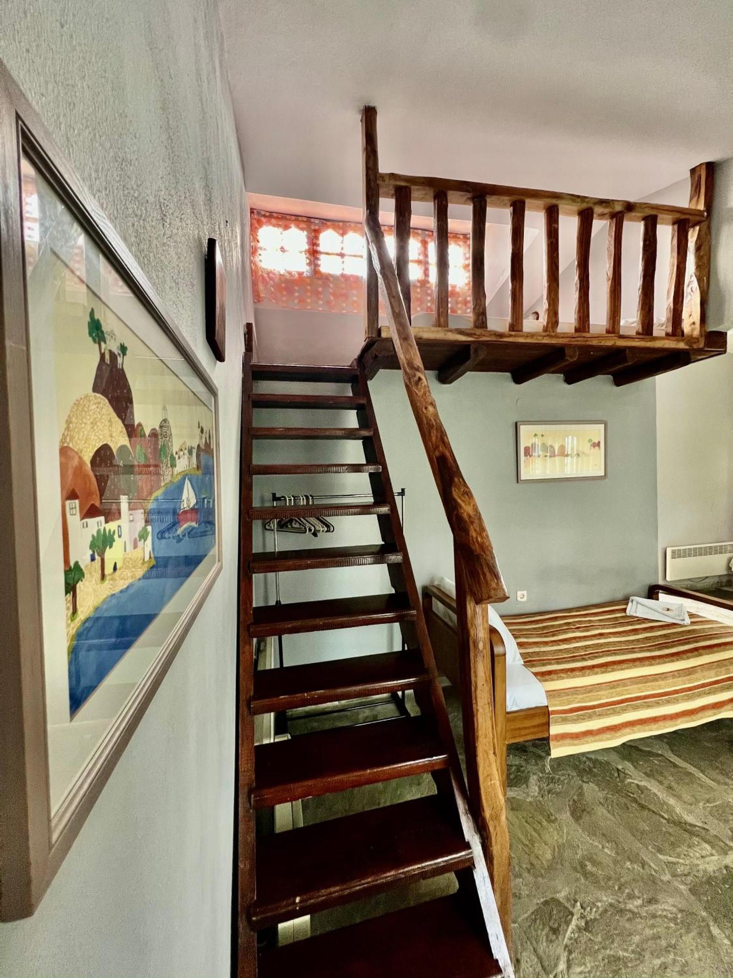 פורקה Blue Garden Inn מראה חיצוני תמונה