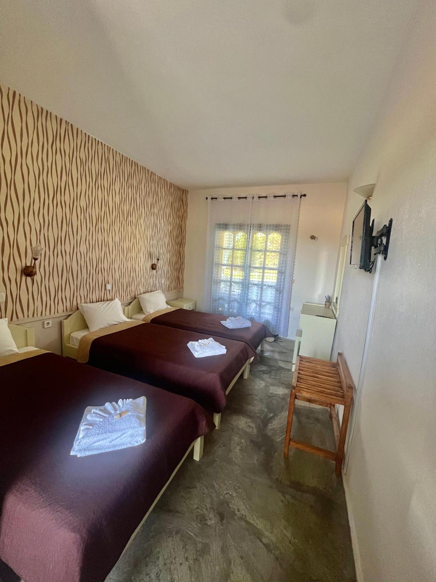 פורקה Blue Garden Inn מראה חיצוני תמונה